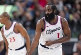 🏀NBA季前赛-哈登10+12&12中3 克莱9中0 快船新球馆首秀战胜独行侠