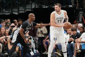 NBA常规赛欧文22+8 加福德22+7 文班缺阵 独行侠轻取马刺结束4连败