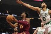 NBA常规赛逆转！米切尔35+7&末节6中6 塔图姆33+8 骑士终结绿军7连胜