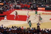 NBA季前赛-塔图姆24+8+6 布朗19分 巴恩斯26+9+10 绿军不敌猛龙